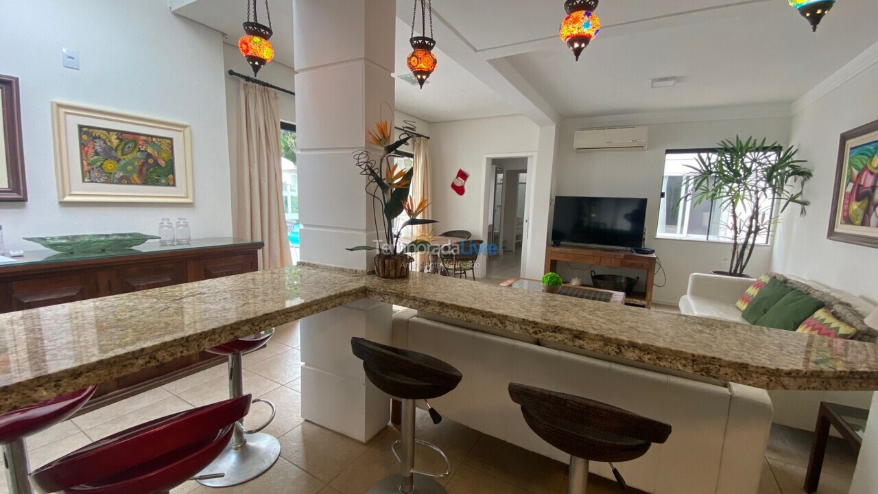 Casa para alquiler de vacaciones em Florianopolis (Jurerê Internacional)
