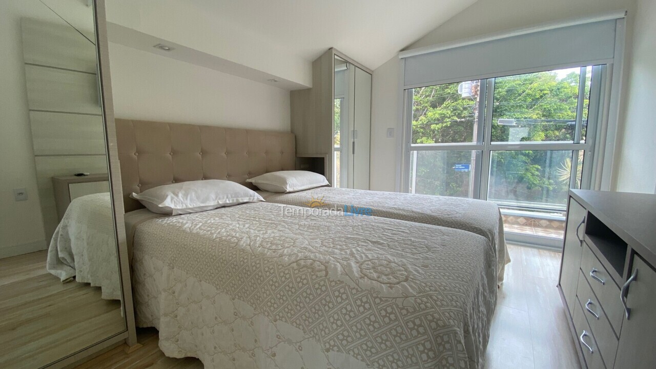 Casa para alquiler de vacaciones em Florianopolis (Jurerê Internacional)