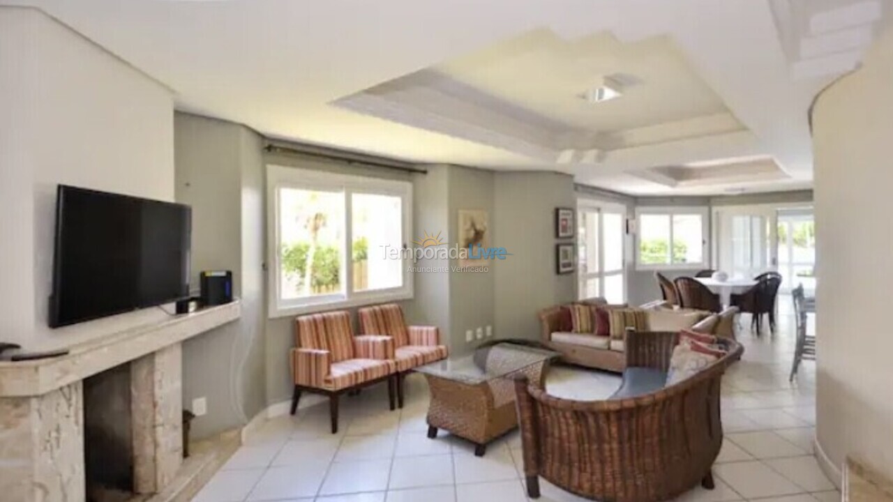 Casa para aluguel de temporada em Florianopolis (Jurerê Internacional)