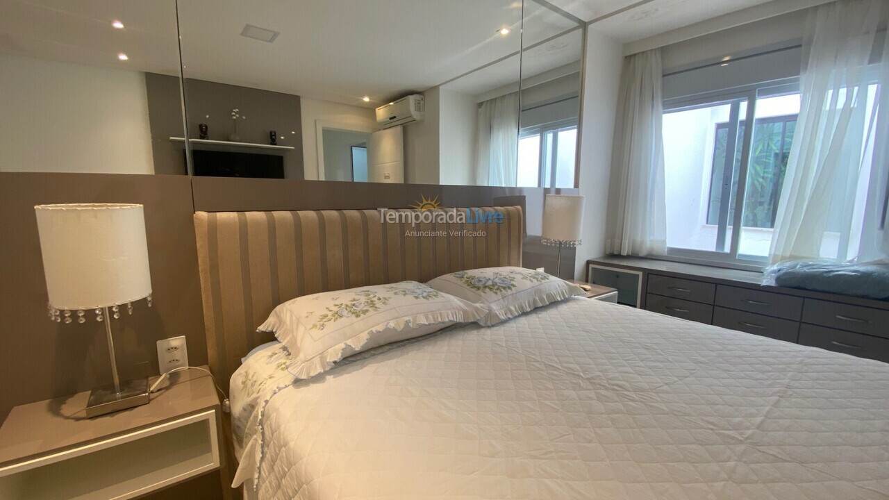 Casa para alquiler de vacaciones em Florianopolis (Jurerê Internacional)