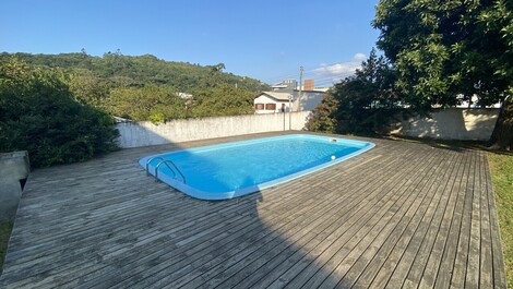 Excelente Casa para aluguel de temporada em Cachoeira do Bom Jesús,...