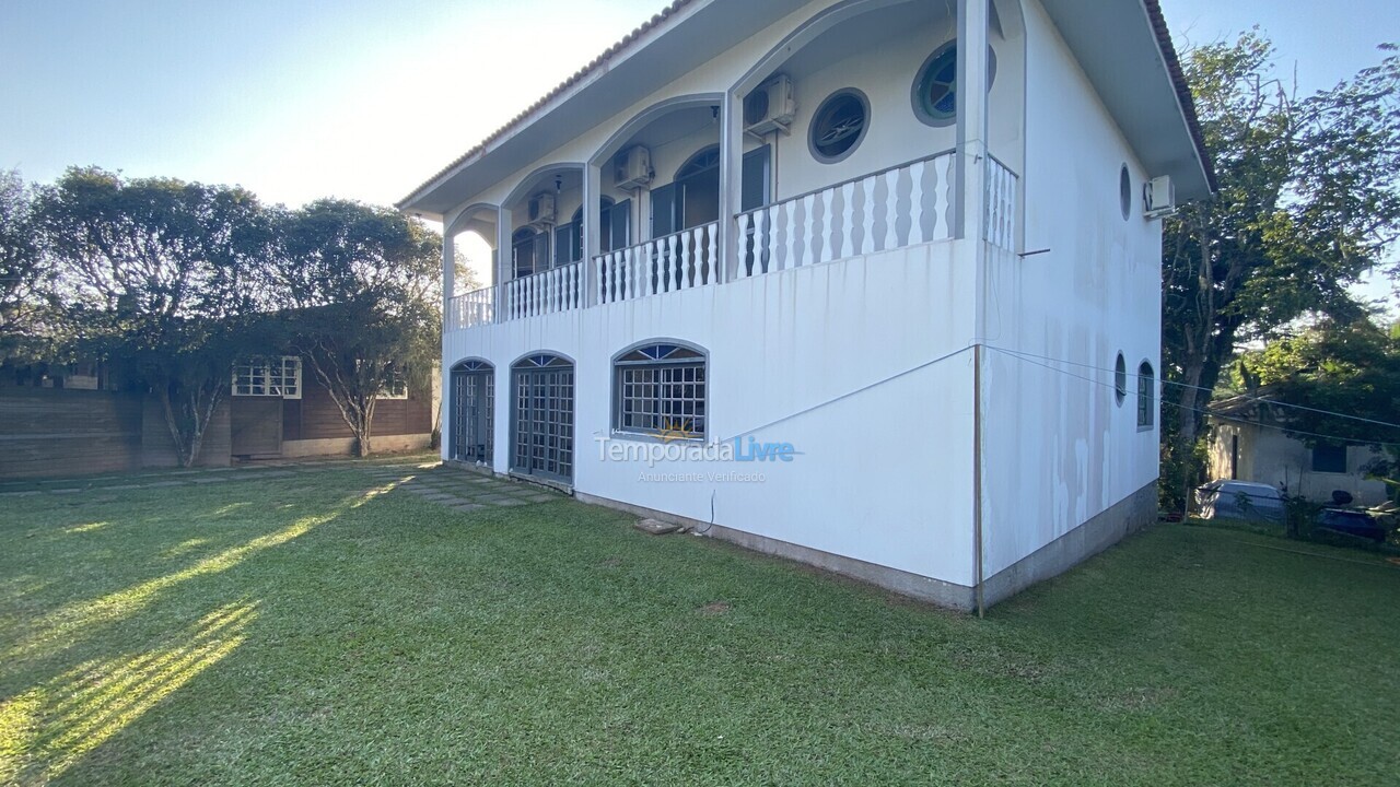 Casa para aluguel de temporada em Florianópolis (Cachoeira do Bom Jesus)