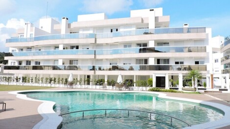 Apartment in Brisas de Jurerê, complete condominium