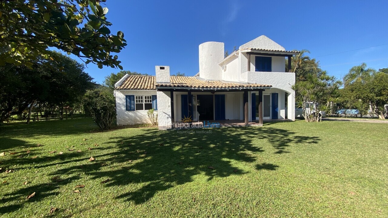 Casa para aluguel de temporada em Florianópolis (Lagoinha)