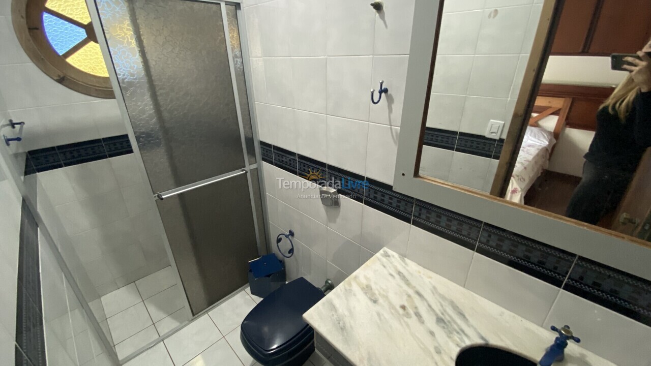 Casa para aluguel de temporada em Florianópolis (Cachoeira do Bom Jesus)