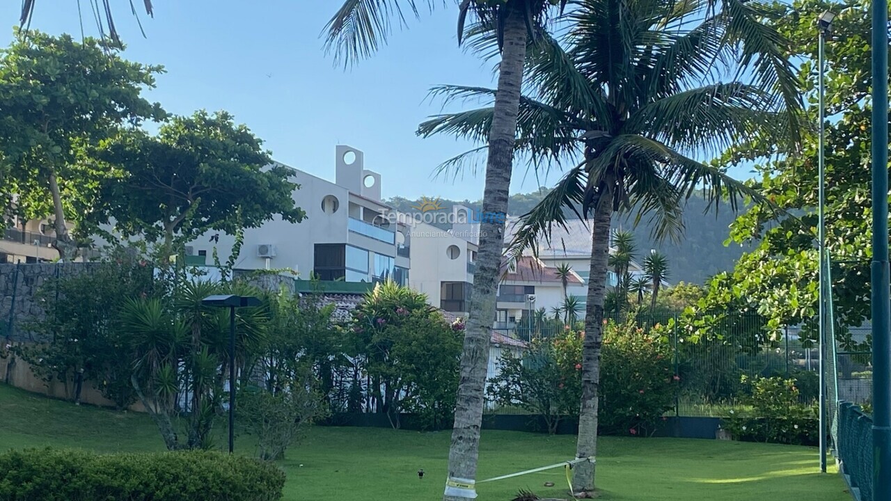Apartamento para aluguel de temporada em Florianópolis (Brava)