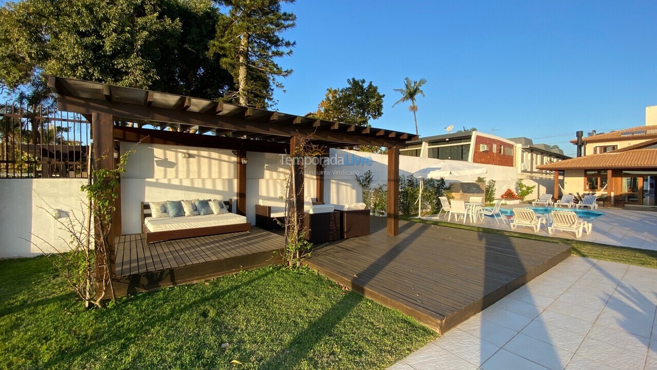 Casa para aluguel de temporada em Florianópolis (Cachoeira do Bom Jesus)