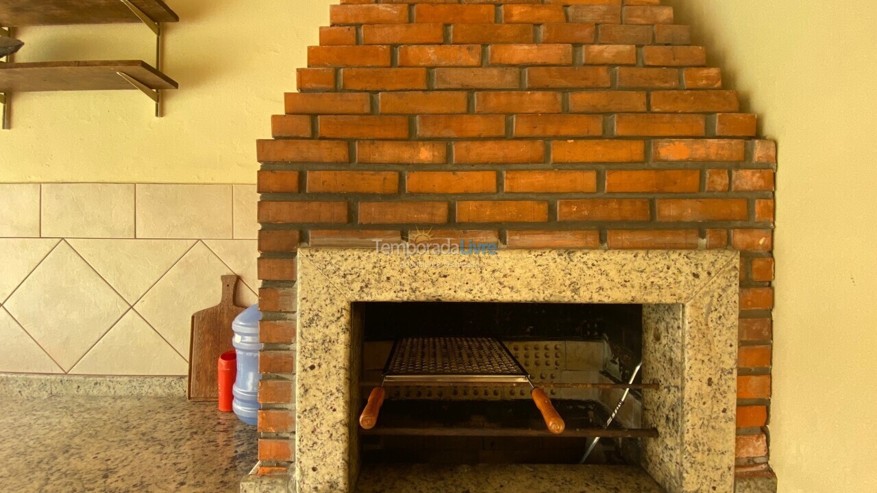 Casa para aluguel de temporada em Florianopolis (Praia dos Ingleses)