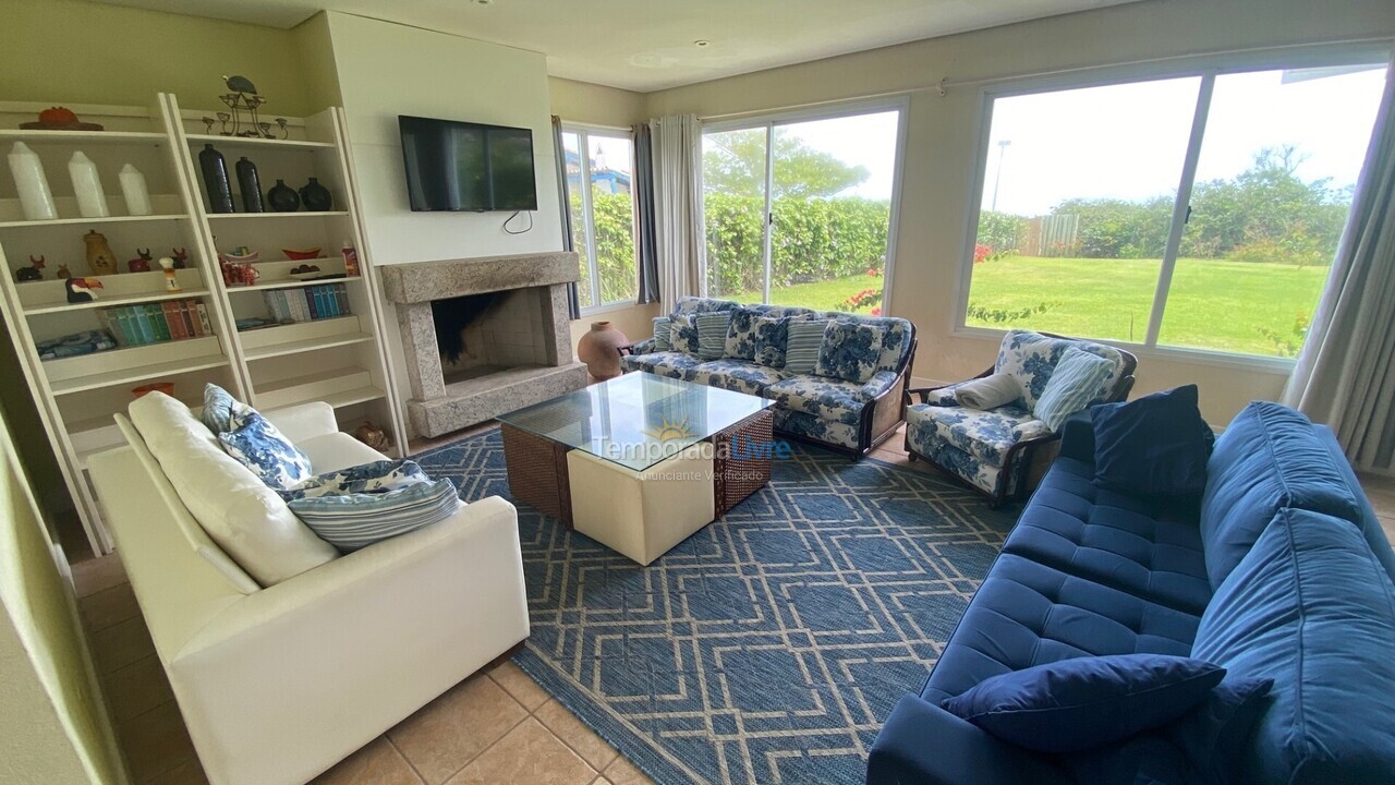 Casa para aluguel de temporada em Florianópolis (Lagoinha)
