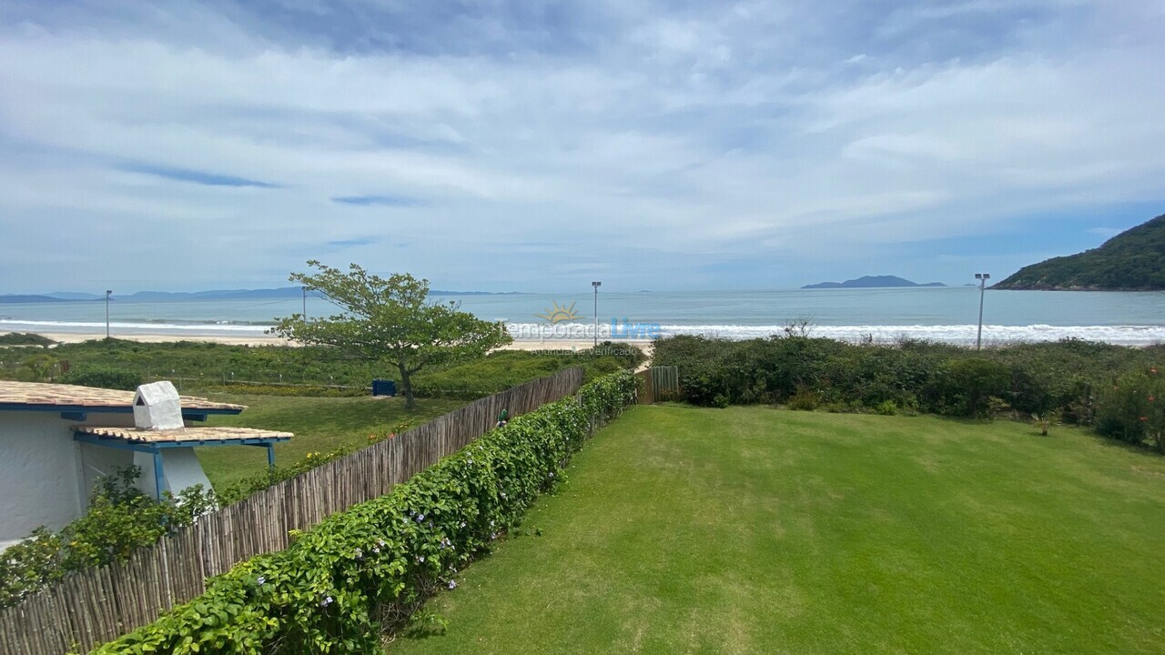 Casa para aluguel de temporada em Florianópolis (Lagoinha)