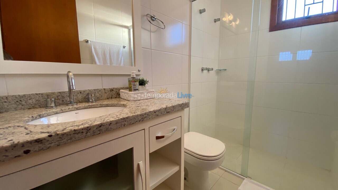 Casa para aluguel de temporada em Florianópolis (Cachoeira do Bom Jesus)