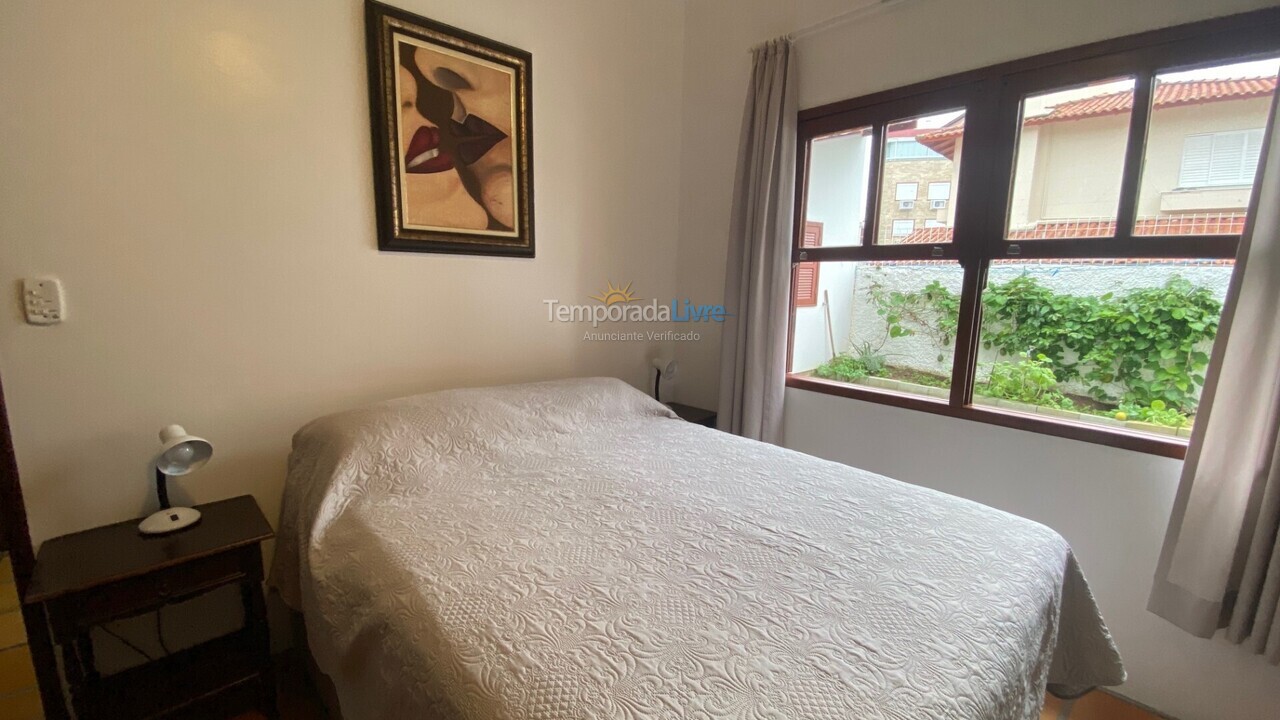 Casa para aluguel de temporada em Florianópolis (Cachoeira do Bom Jesus)