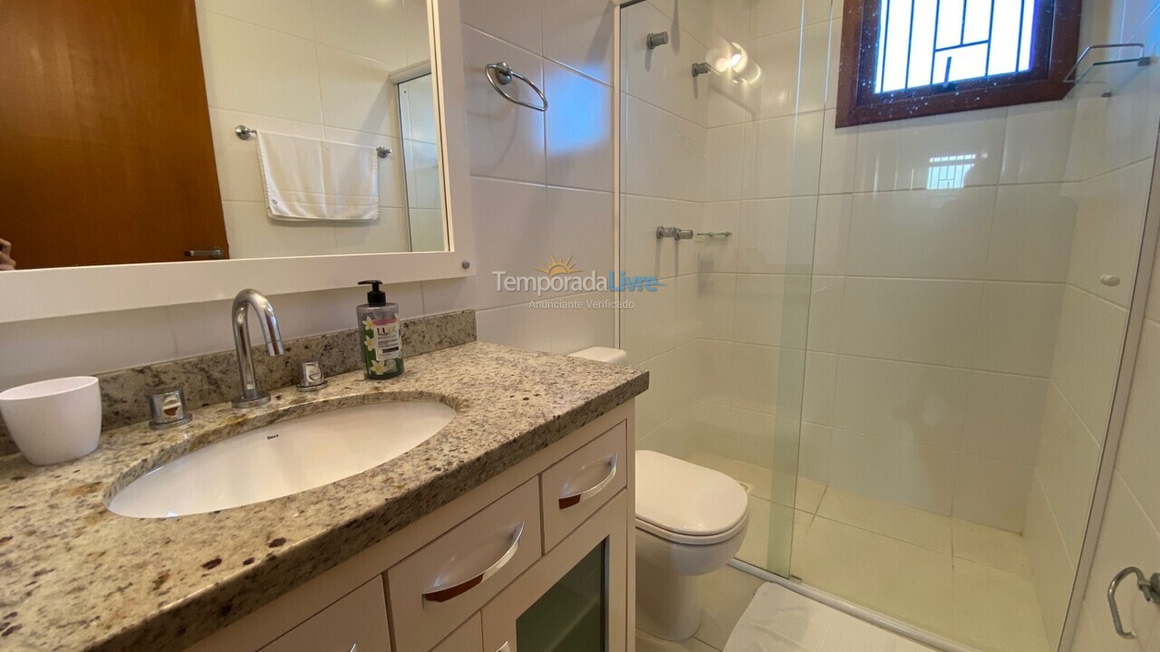 Casa para aluguel de temporada em Florianópolis (Cachoeira do Bom Jesus)