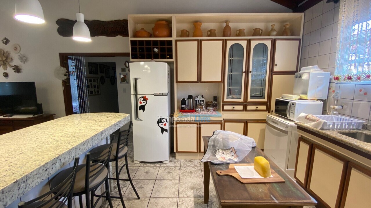 House for vacation rental in Florianópolis (Cachoeira do Bom Jesus)