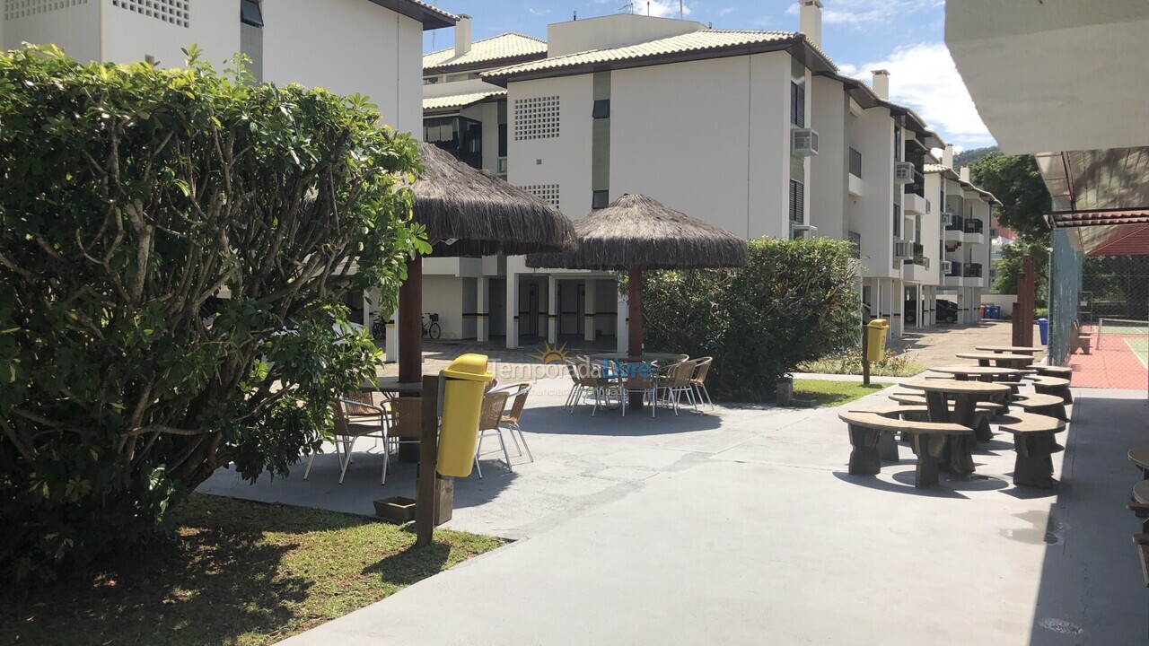 Apartamento para aluguel de temporada em Florianopolis (Praia dos Ingleses)