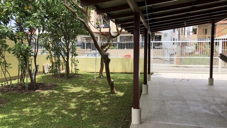 Beautiful house with air conditioning, 50 meters from the beach