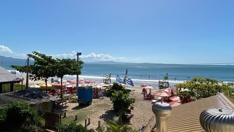 Apartment on the sand with air conditioning for up to 06 people