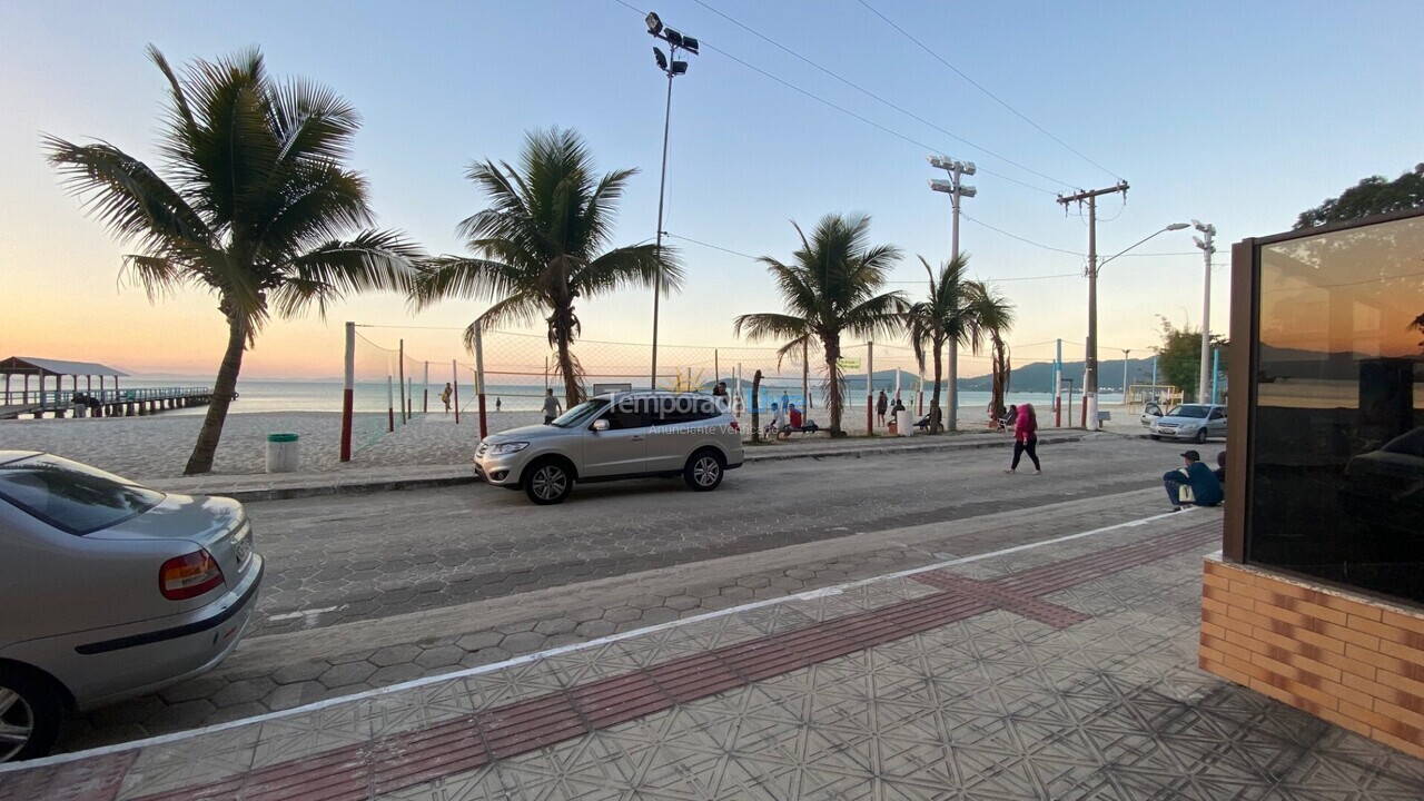 Apartamento para aluguel de temporada em Florianopolis (Canasvieiras)