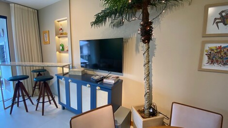 Beautiful apartment facing the sea and with pool, in America do Sol