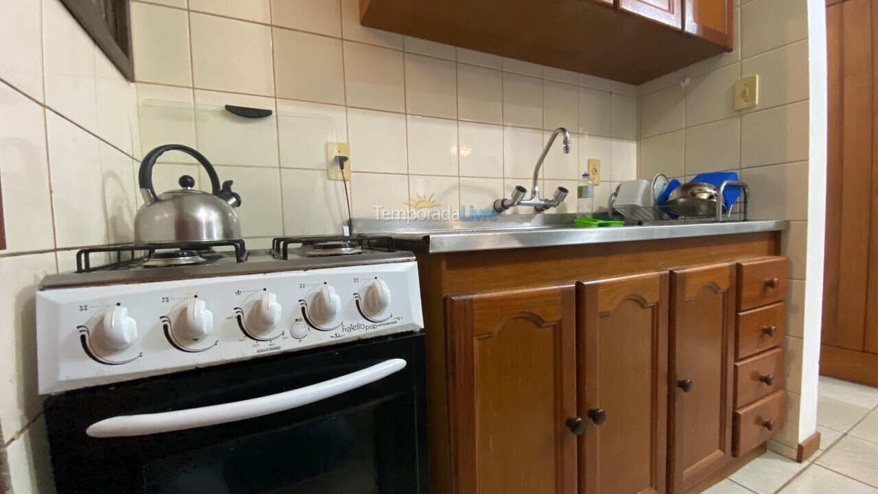 Apartamento para aluguel de temporada em Florianopolis (Canasvieiras)