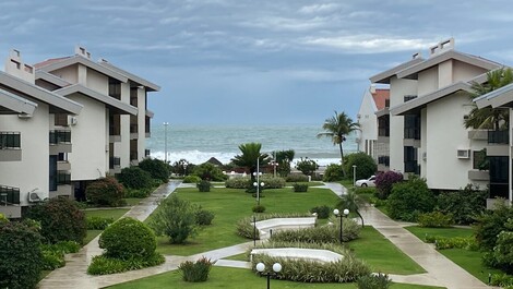 Beautiful apartment facing the sea and with pool, in America do Sol