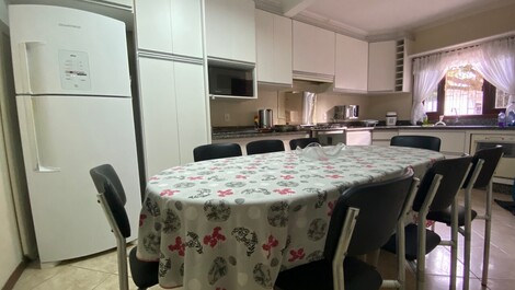 House with 6 bedrooms 300 meters from the sea