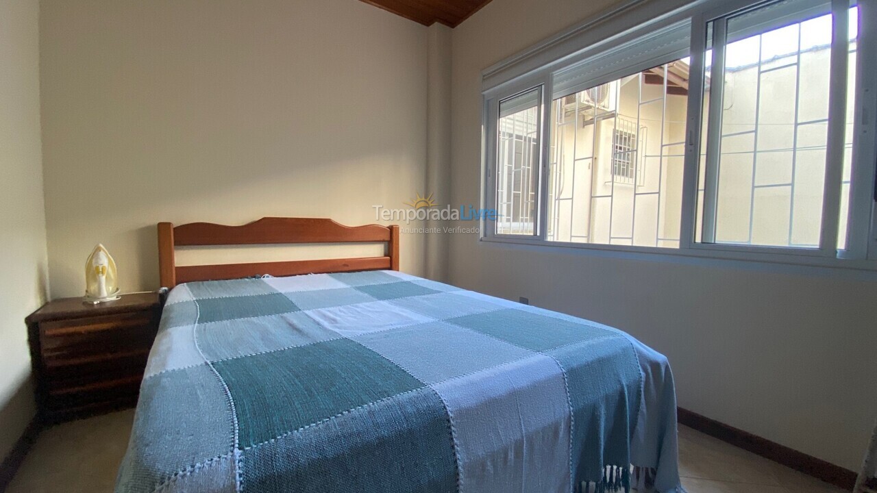 House for vacation rental in Florianopolis (Canasvieiras)