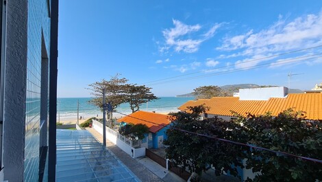 Apartment on the sand, super cozy, with designed furniture