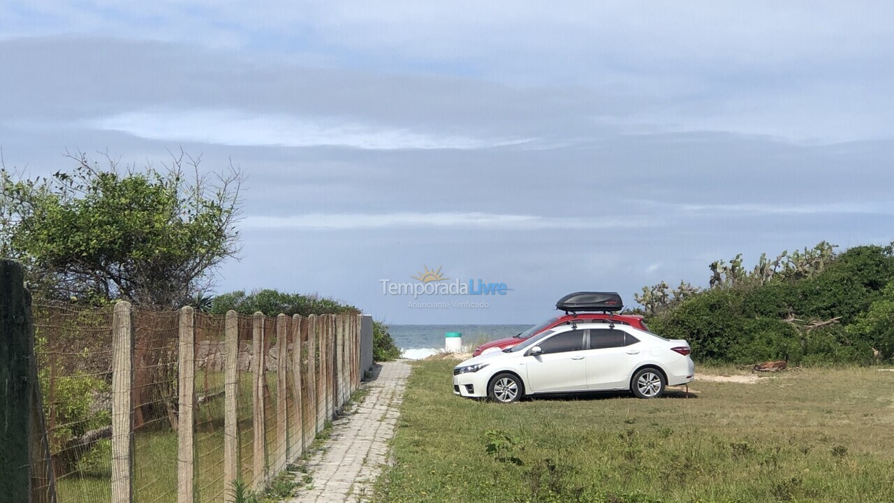 Casa para aluguel de temporada em Florianópolis (Brava)