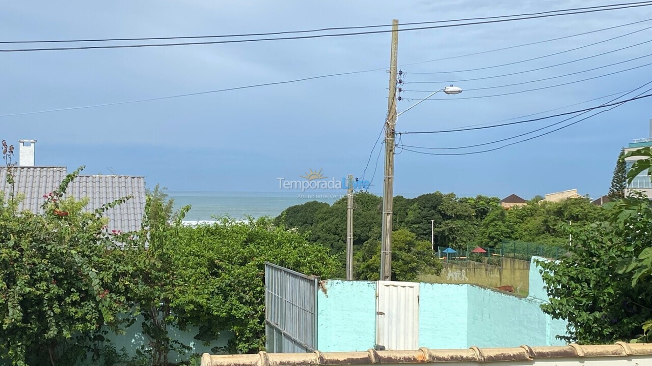 Casa para aluguel de temporada em Florianopolis (Praia dos Ingleses)