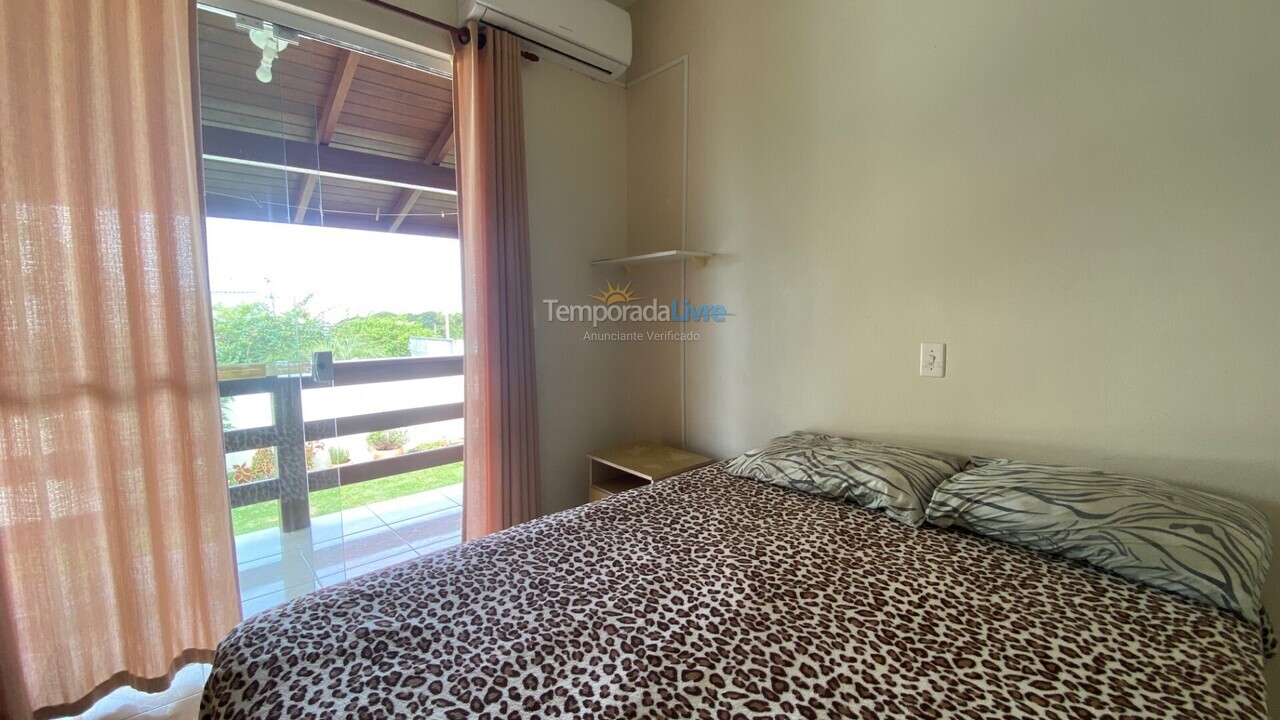 Casa para aluguel de temporada em Florianopolis (Praia dos Ingleses)