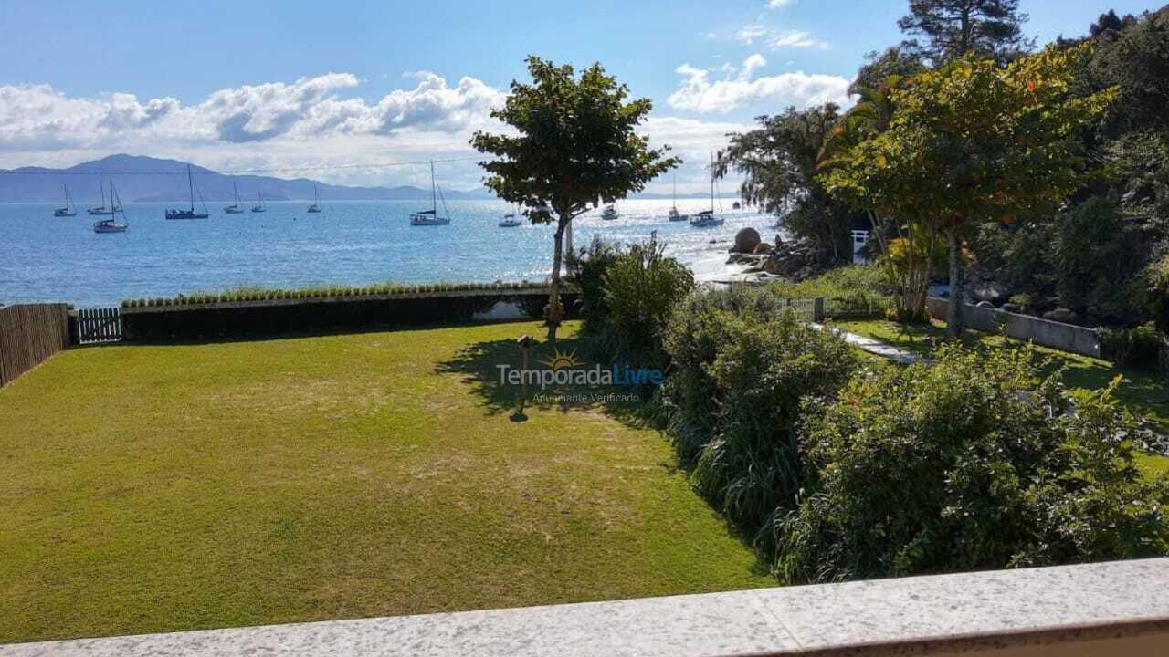 House for vacation rental in Florianopolis (Jurerê)