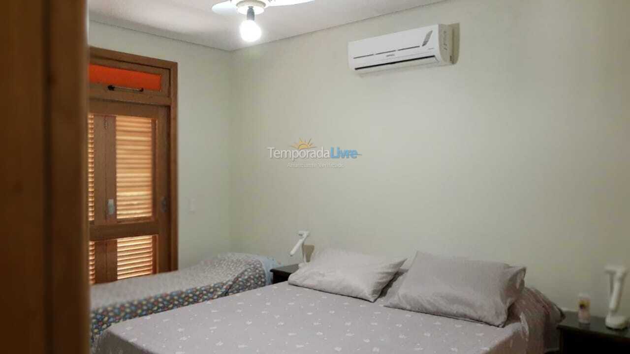 House for vacation rental in Florianopolis (Jurerê)