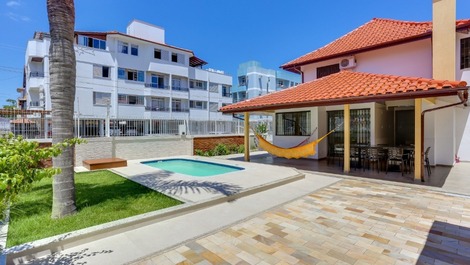 Hermosa casa con piscina climatizada a 400 metros del mar