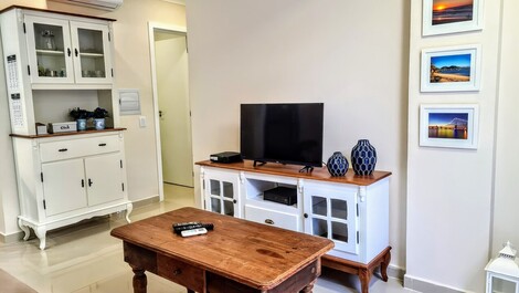 Finely furnished sea front apartment