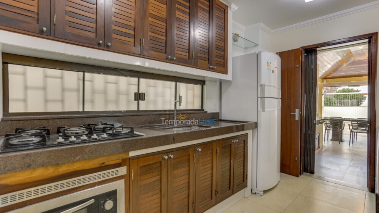 Casa para alquiler de vacaciones em Florianopolis (Canasvieiras)