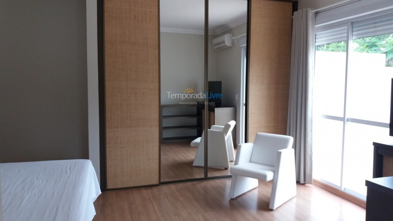 Casa para alquiler de vacaciones em Florianopolis (Canasvieiras)