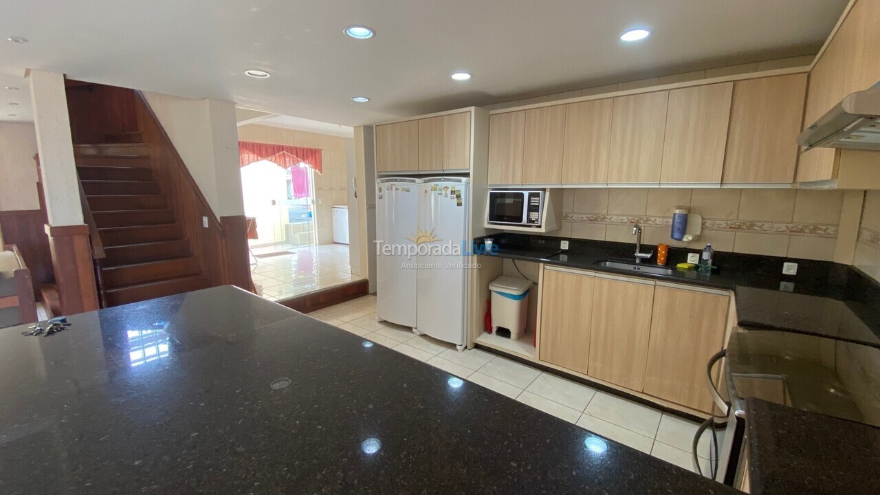 Casa para alquiler de vacaciones em Florianopolis (Praia dos Ingleses)