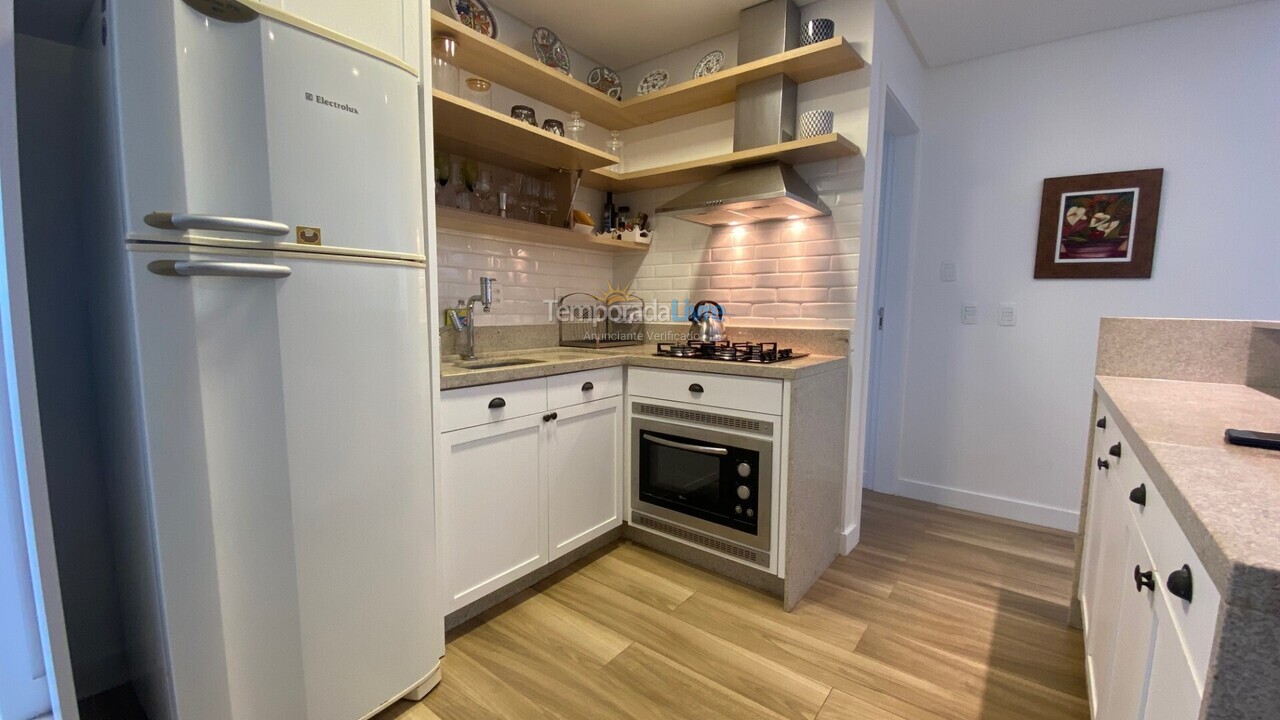 Apartamento para alquiler de vacaciones em Florianópolis (Brava)