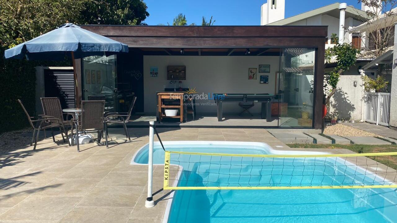 Casa para alquiler de vacaciones em Florianopolis (Jurerê Internacional)
