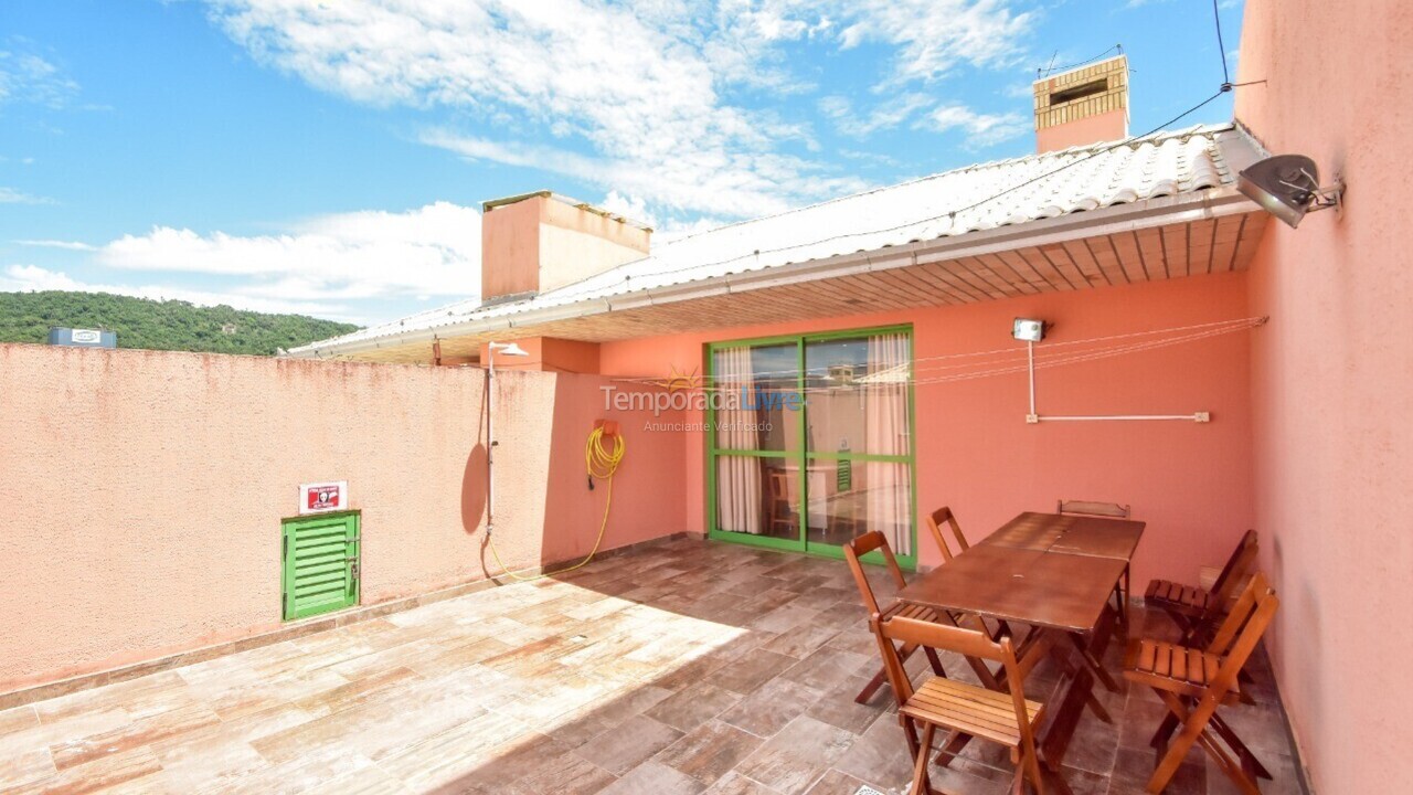 Apartamento para aluguel de temporada em Florianopolis (Praia dos Ingleses)