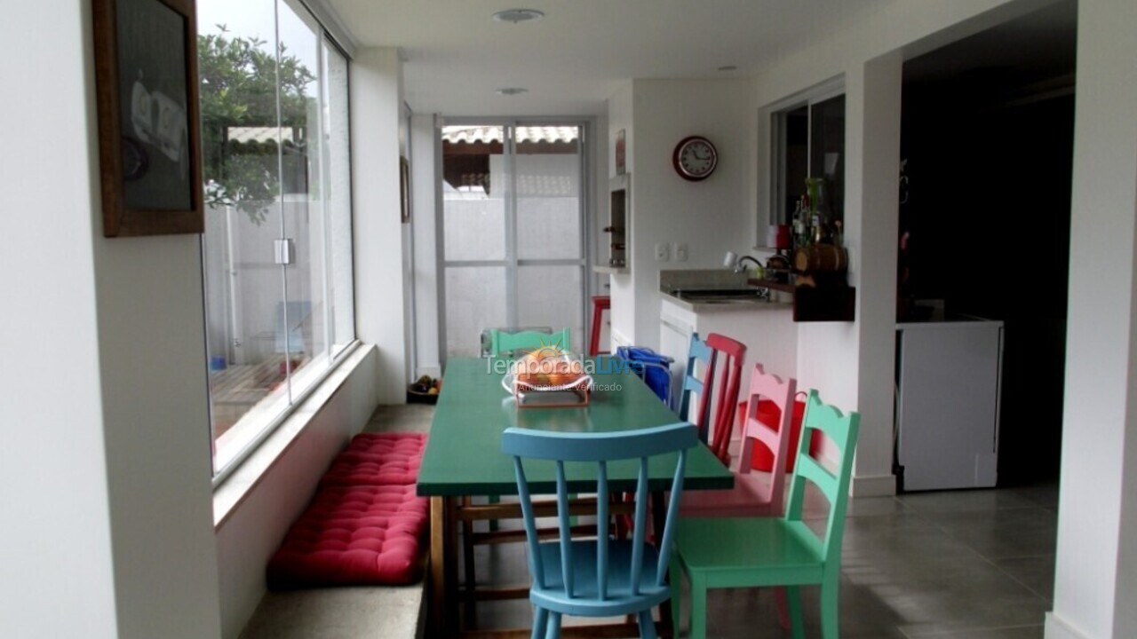 Casa para alquiler de vacaciones em Florianopolis (Jurerê Internacional)