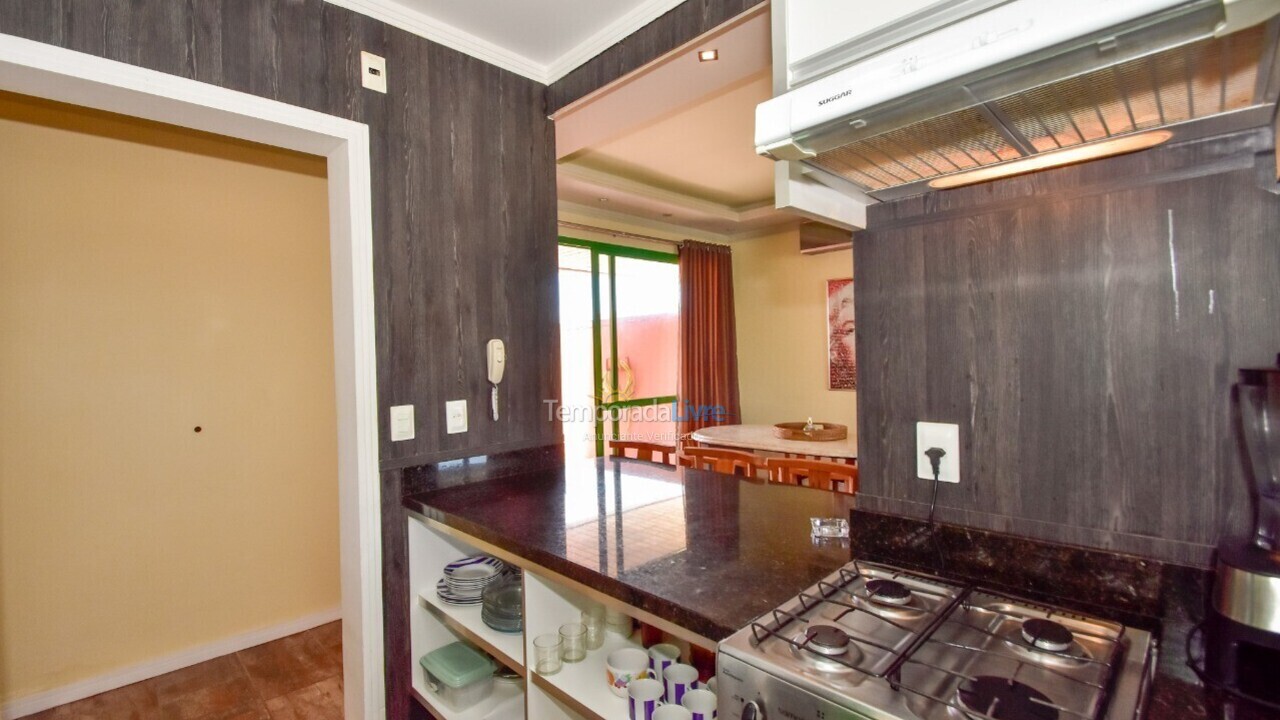 Apartamento para aluguel de temporada em Florianopolis (Praia dos Ingleses)