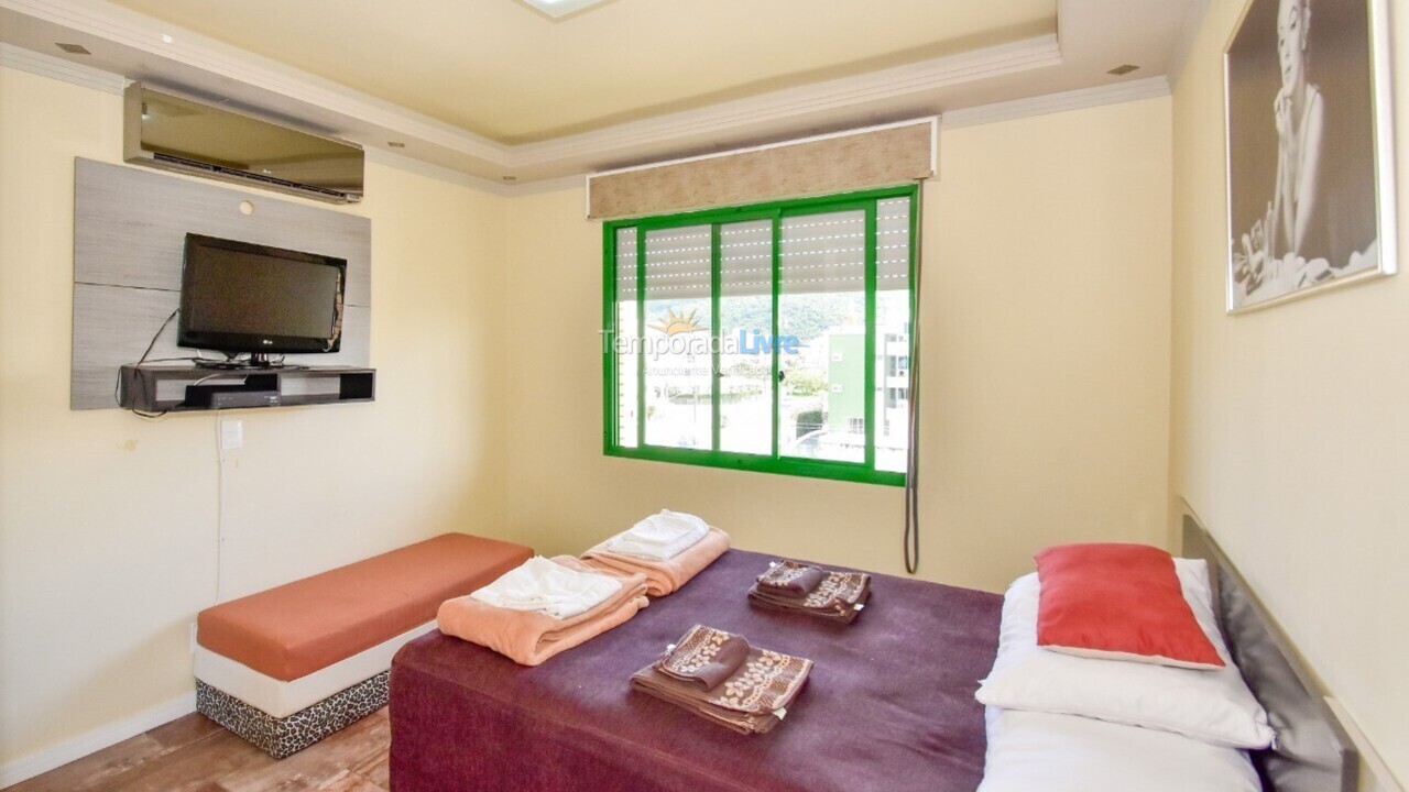 Apartamento para aluguel de temporada em Florianopolis (Praia dos Ingleses)