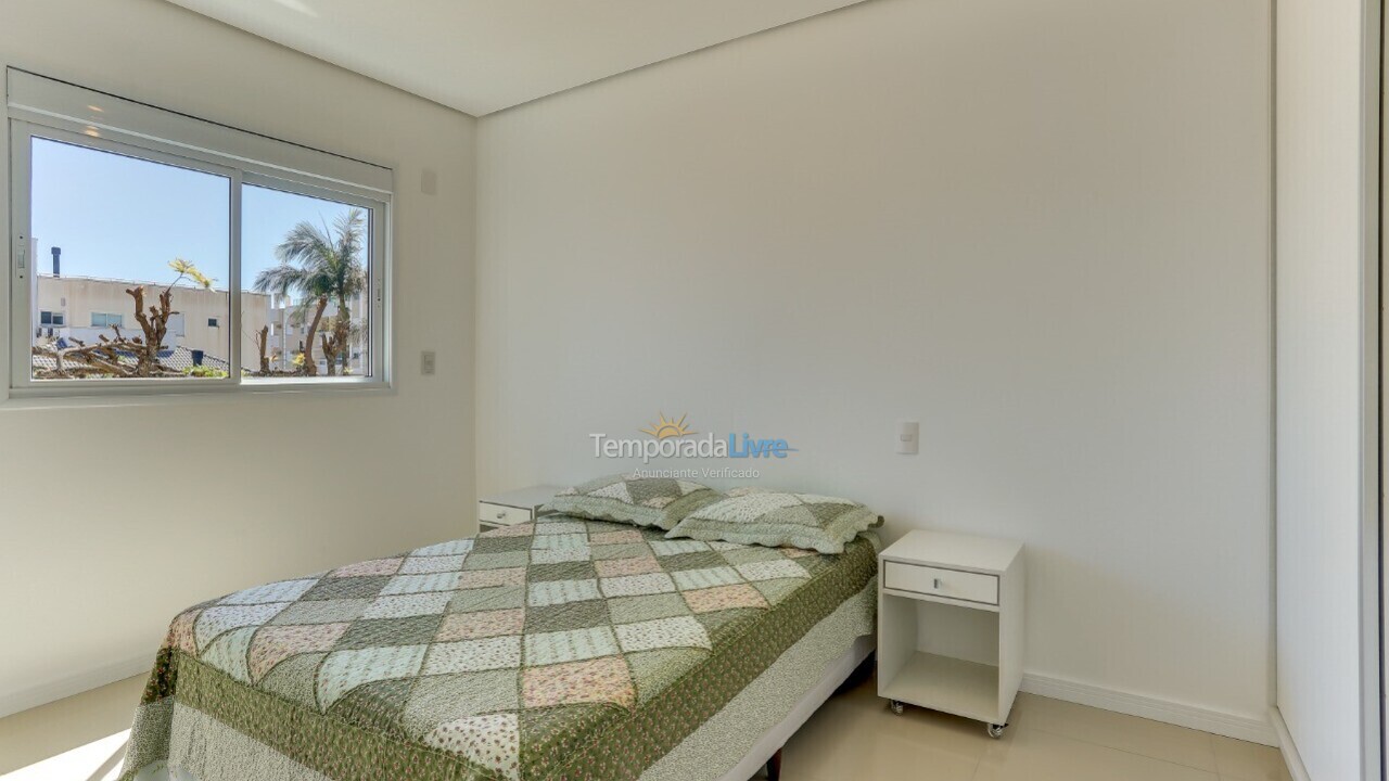 Apartment for vacation rental in Florianopolis (Canasvieiras)