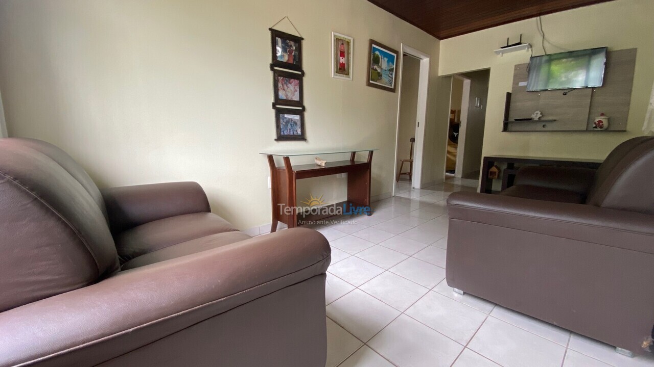 Casa para aluguel de temporada em Florianópolis (Lagoinha)