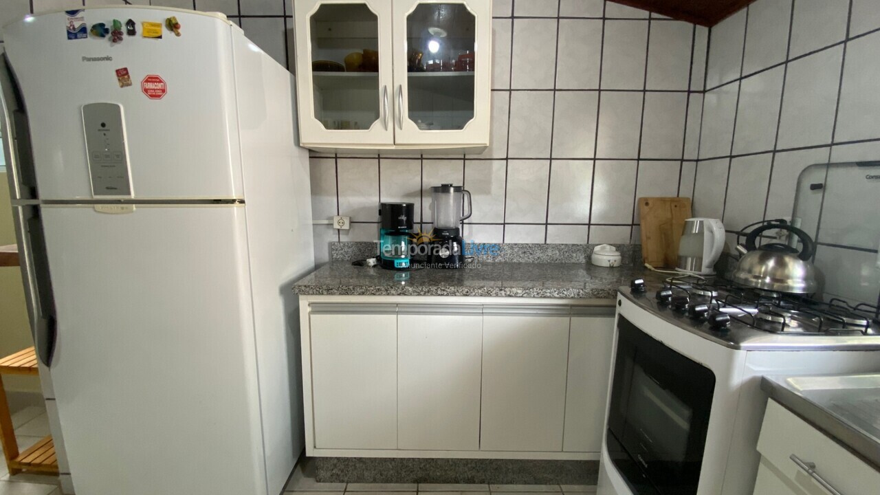 Casa para aluguel de temporada em Florianópolis (Lagoinha)