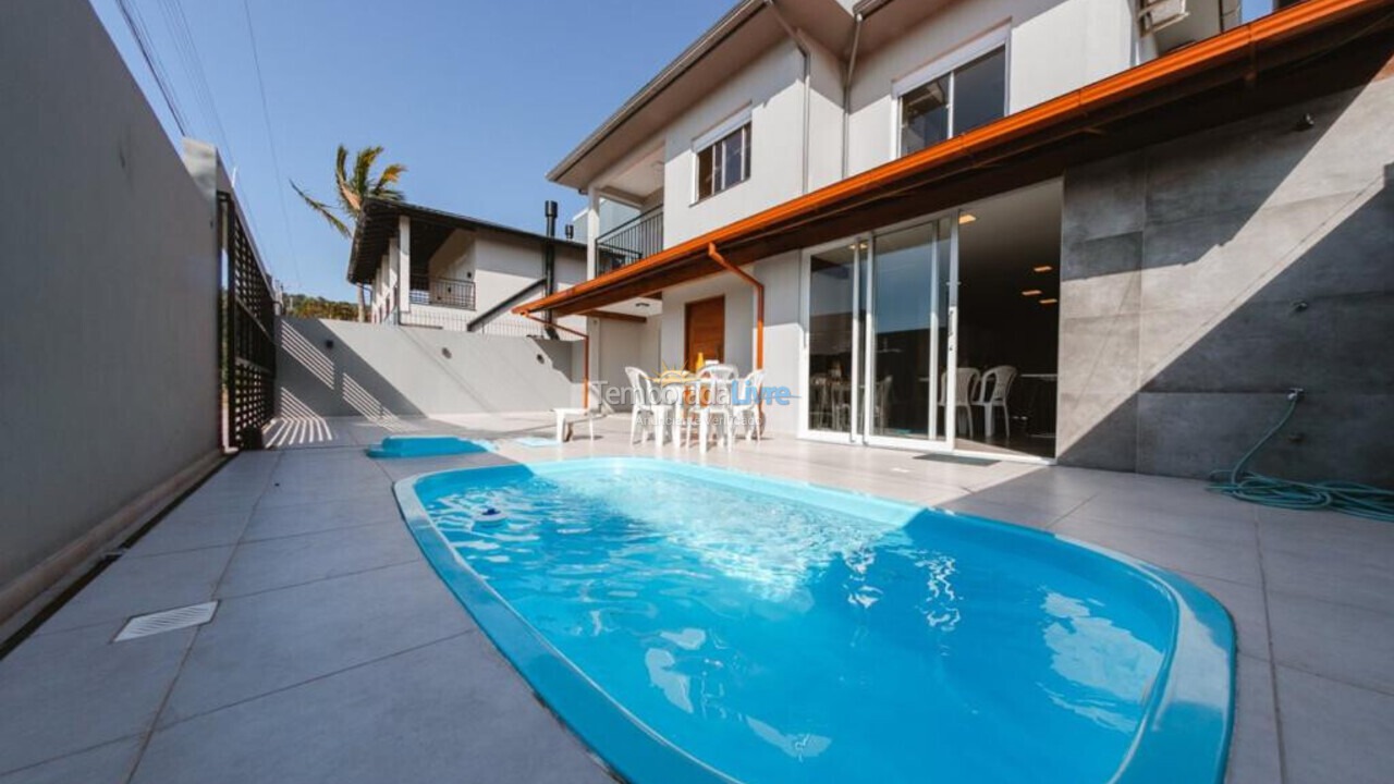 House for vacation rental in Florianopolis (Daniela)