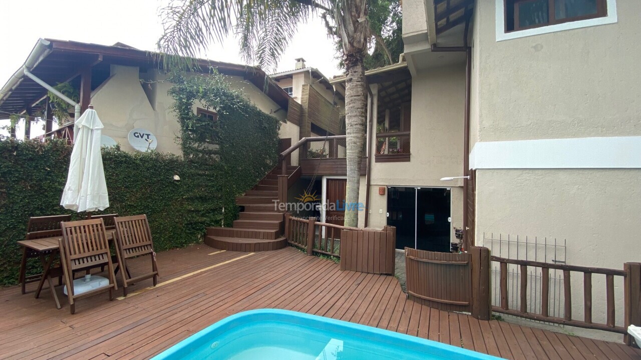 Casa para aluguel de temporada em Florianopolis (Canasvieiras)
