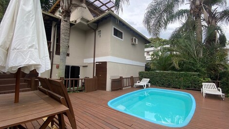 Excelente Casa para aluguel de temporada em Canasvieiras,...